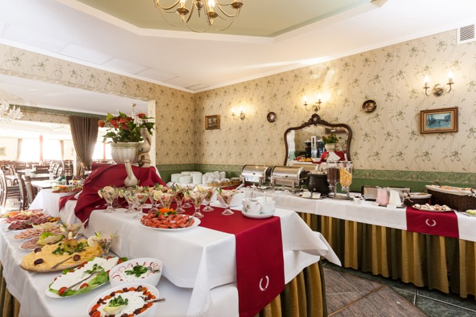 Bursztyn Dabki - Scheuen Sie nicht den Vergleich des Hotels in Neuwasser