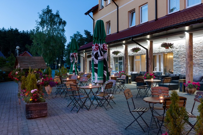 Bursztyn Dabki - Scheuen Sie nicht den Vergleich des Hotels in Neuwasser