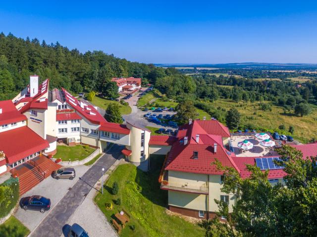 Klinika Mlodosci - Medical Spa Hotel in Bad Flinsberg für Ruhe und Erholung