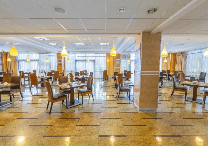 Leda Spa - Erwachsenen-Hotel mit günstigen Preisen in Kolberg