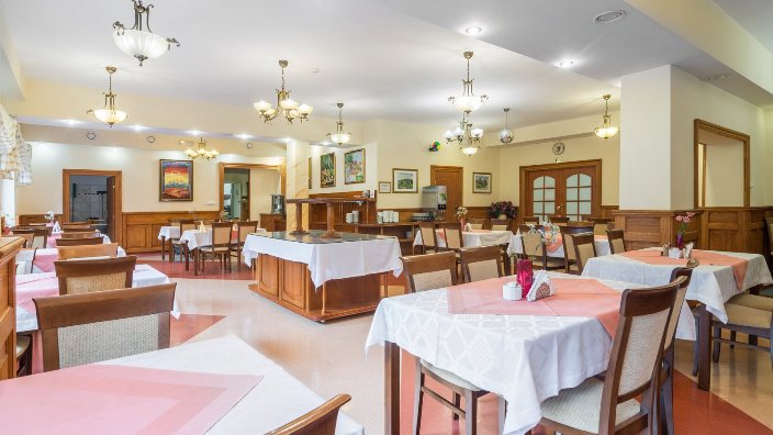 Park Hotel Kur & Spa - Renoviertes Hotel im Park von Bad Flinsberg