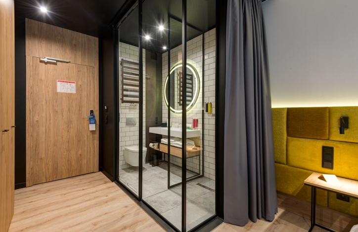 Saltic Resort & Spa - Zimmer im Hotel mit deutschen TV Programm