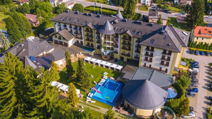 Verde Montana - Das Hotel bietet Wellness, Spa, Pool, Sauna, Massage und Kinderclub