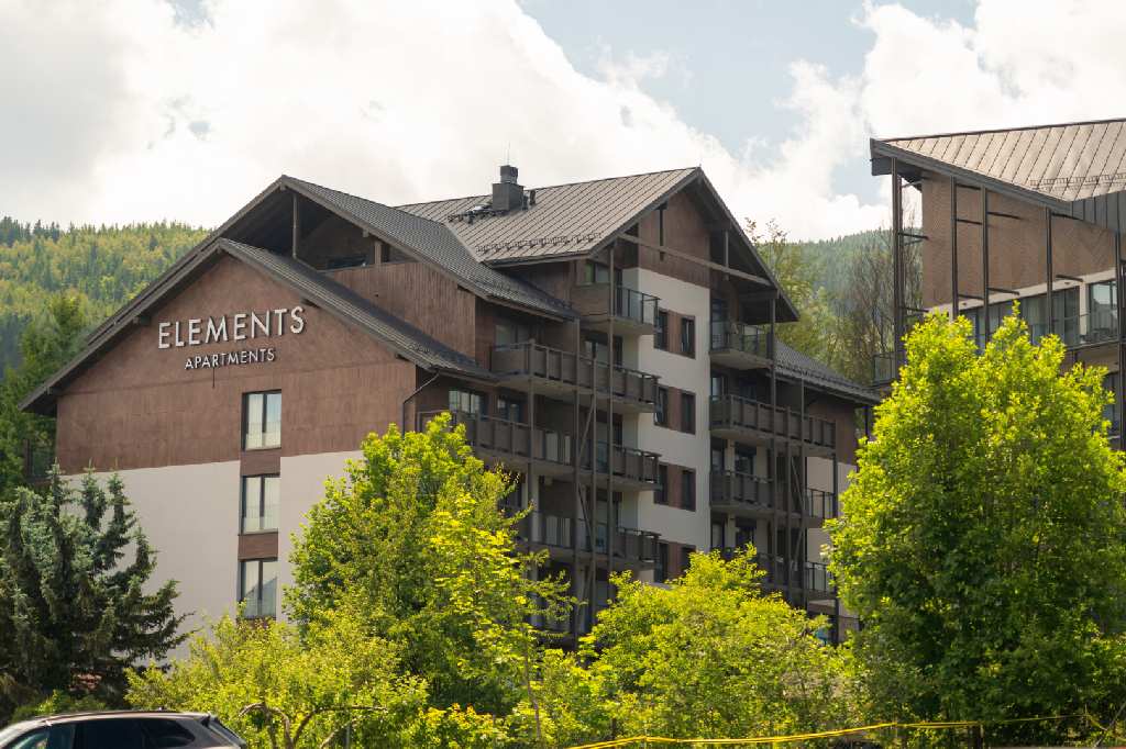 Hotel Elements - Das Resort liegt leider nicht am See aber mit guter Speisekarte