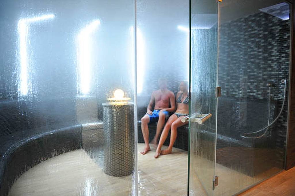 Marine Hotel - direkt an der Ostsee in Kolberg mit Restaurant und Wellness