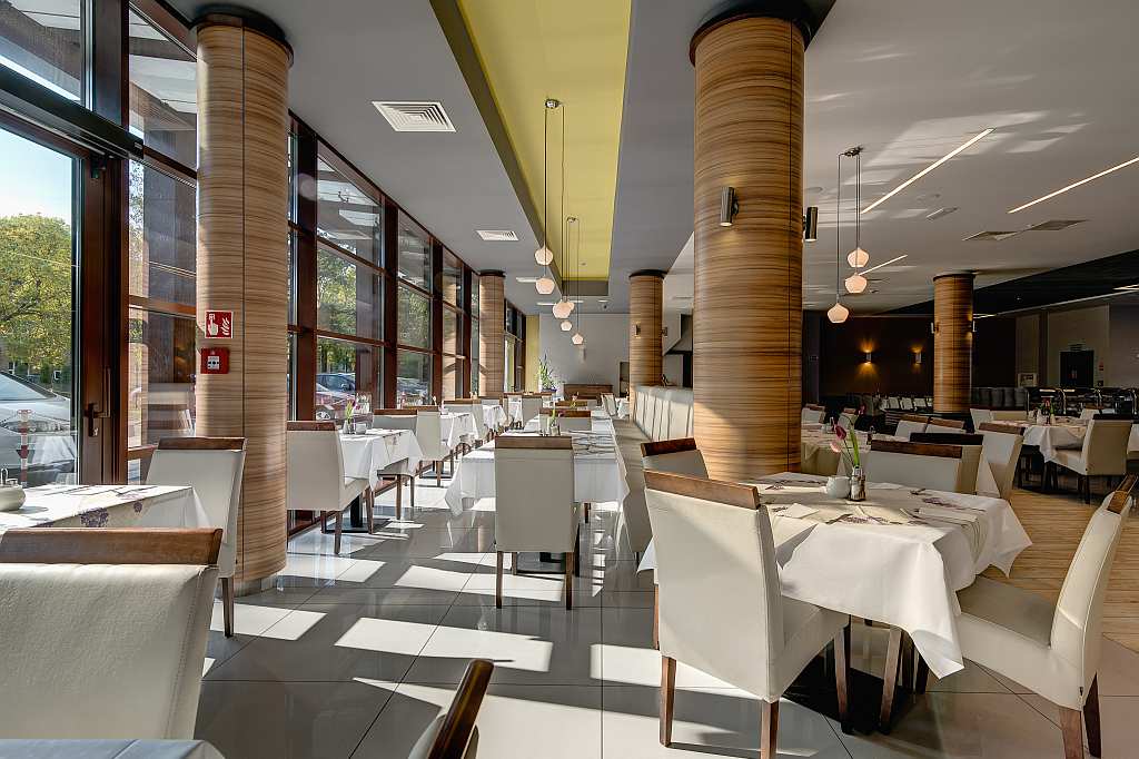 Olymp 3 - Beste Bewertungen für dieses Hotel in Kolberg III